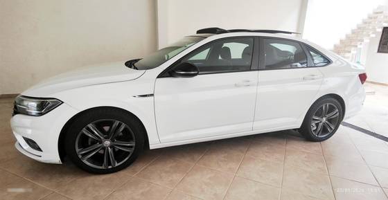 VOLKSWAGEN JETTA 1.4 250 TSI TOTAL FLEX R-LINE TIPTRONIC